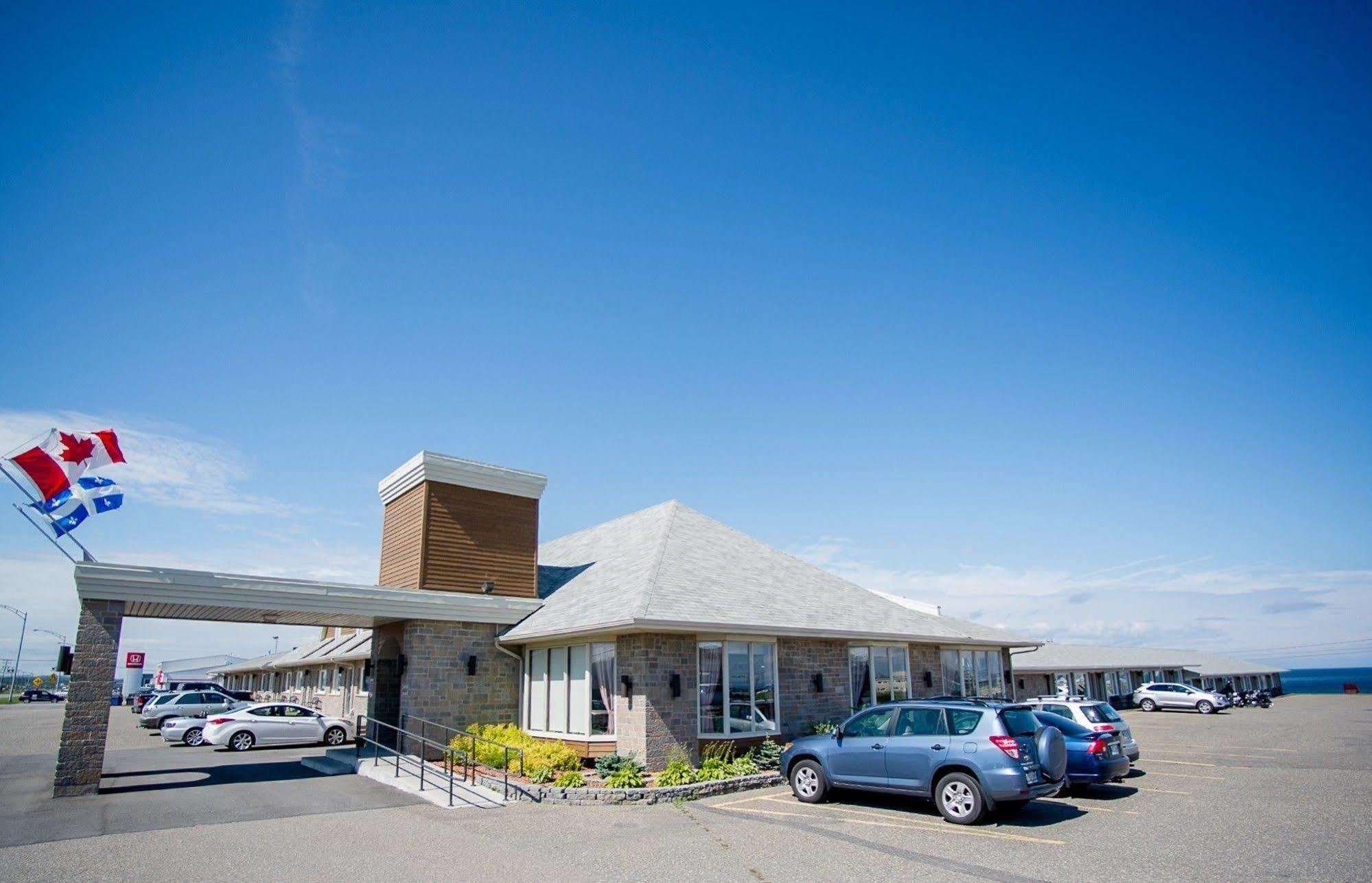 Hôtel Motel La Vigie Matane Exterior foto